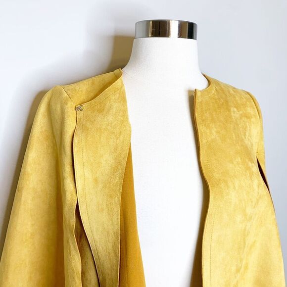 Jayley Collection S Small Faux Suede Capelet Camel Tan Soft Jacket Top Open - Picture 9 of 9